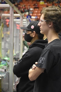 Team Pose Max and Yi